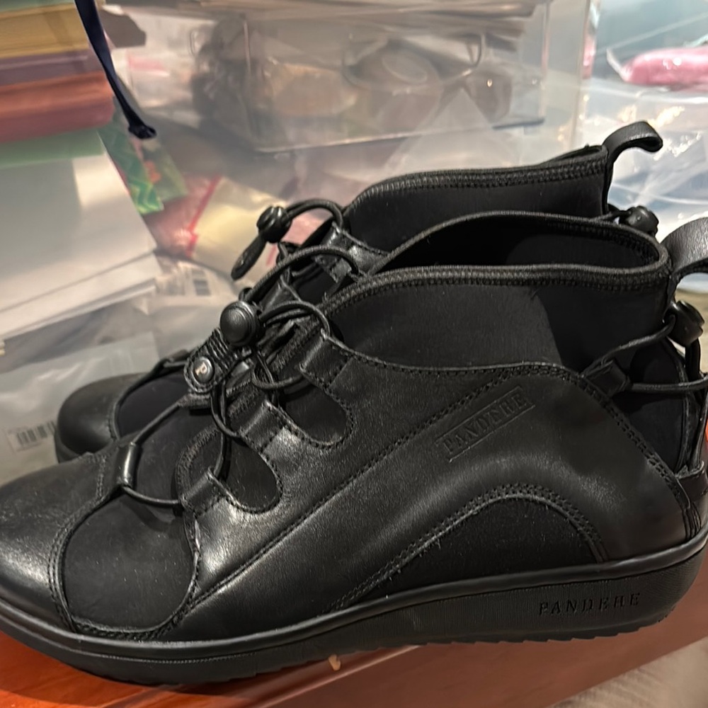 Pandere Black Rodeo High-Top Shoes size 10 D
